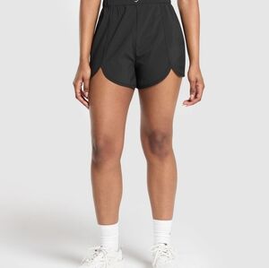 Gymshark Scallop Hem Shaped Shorts
